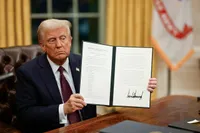 Trump signs mass pardon of all January 6 insurrectionists