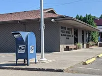 Mount Hood Parkdale Post Office corner view